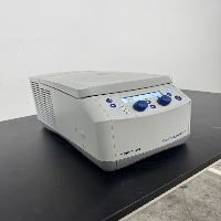 Eppendorf 5425R Refrigerated Centrifuge image 0